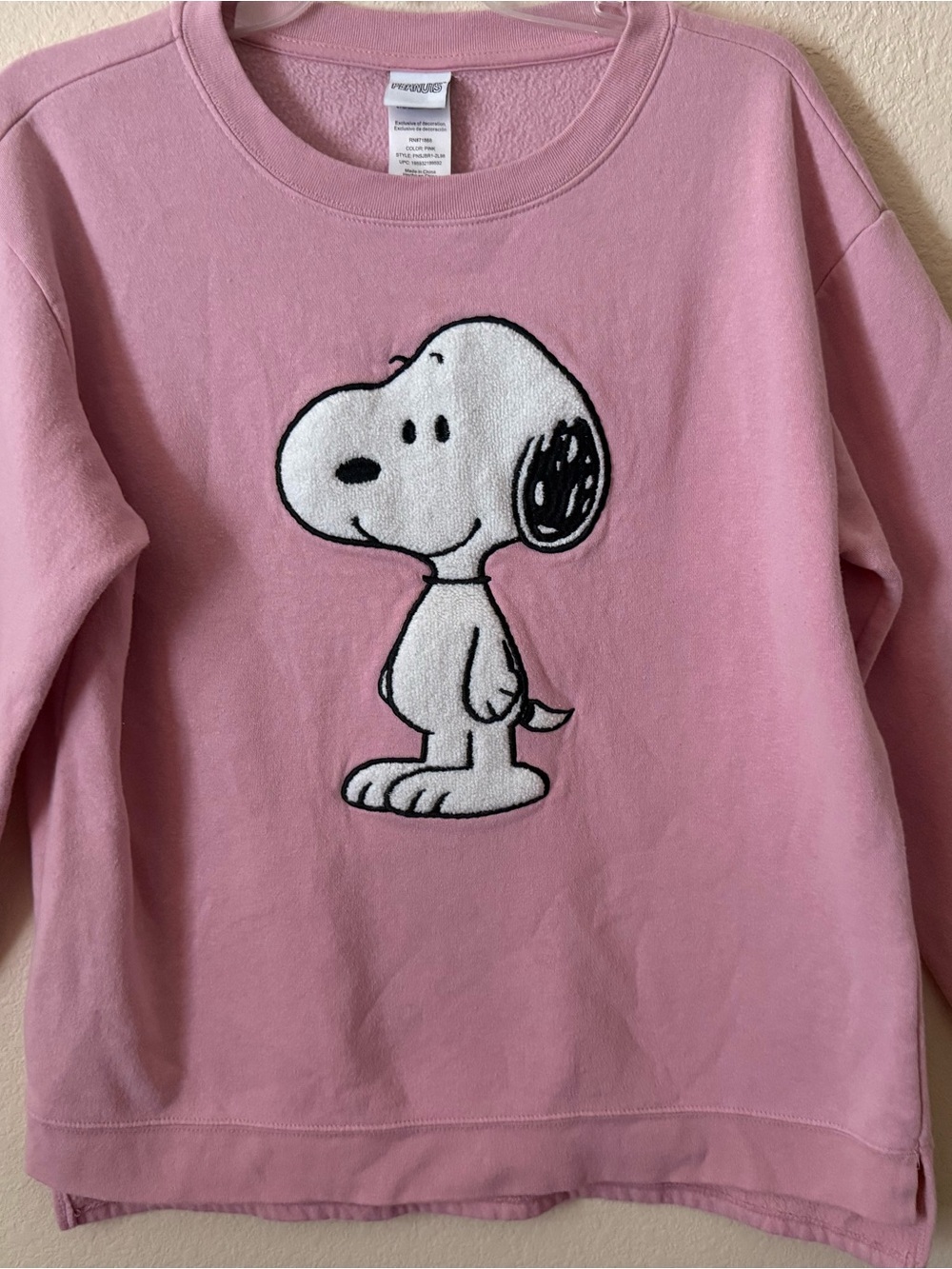 Peanuts Snoopy Pink Crewneck Pullover Sweatshirt with Chenille Patch X-Large